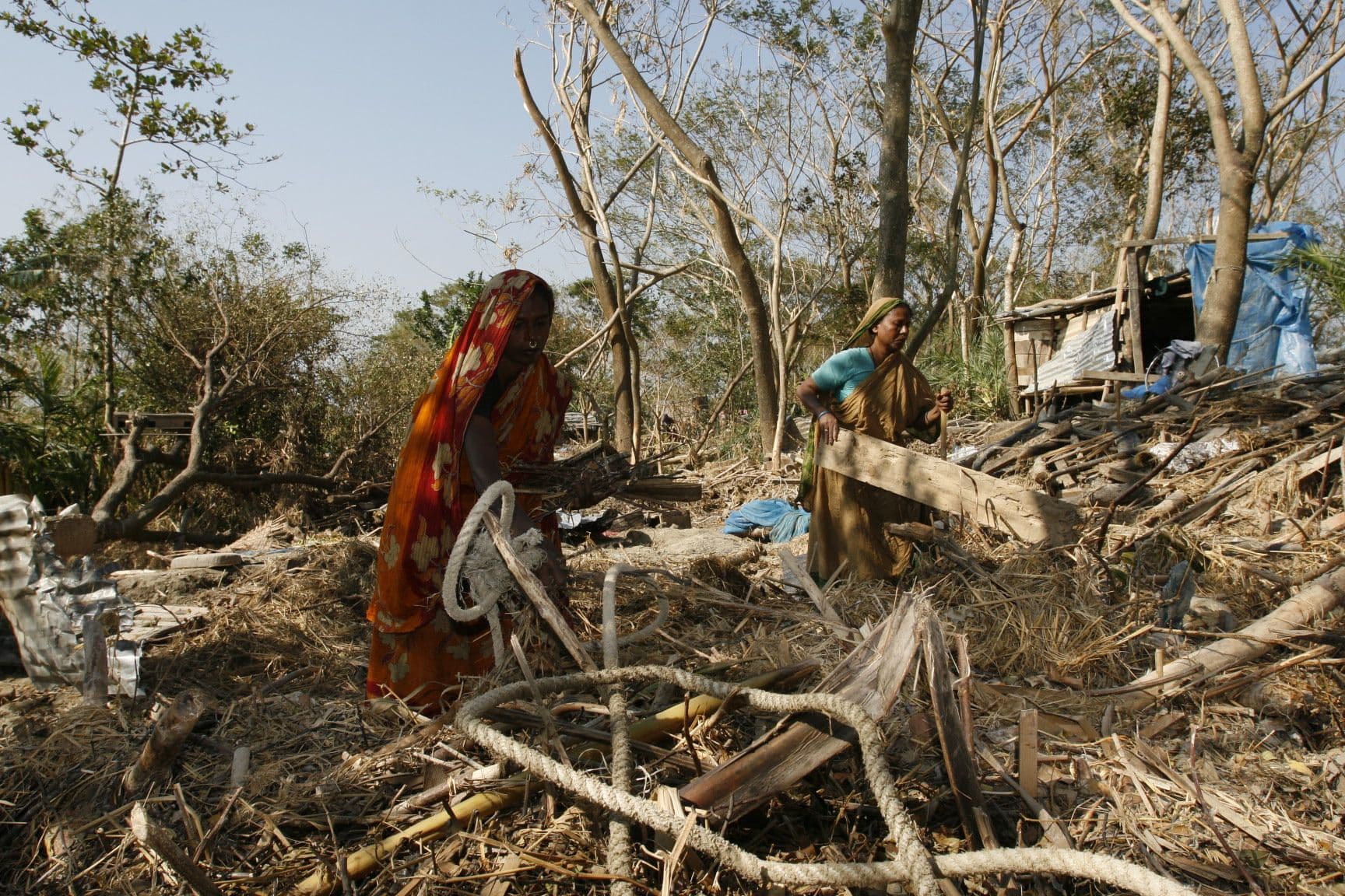 Women and Young Power to Ensure Early Warning for All