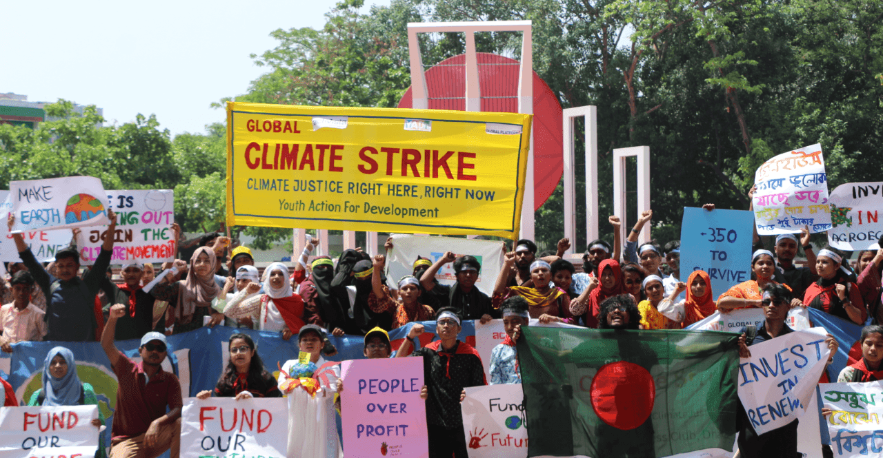 Youth demand to Stop Funding for Fossil Fuel
