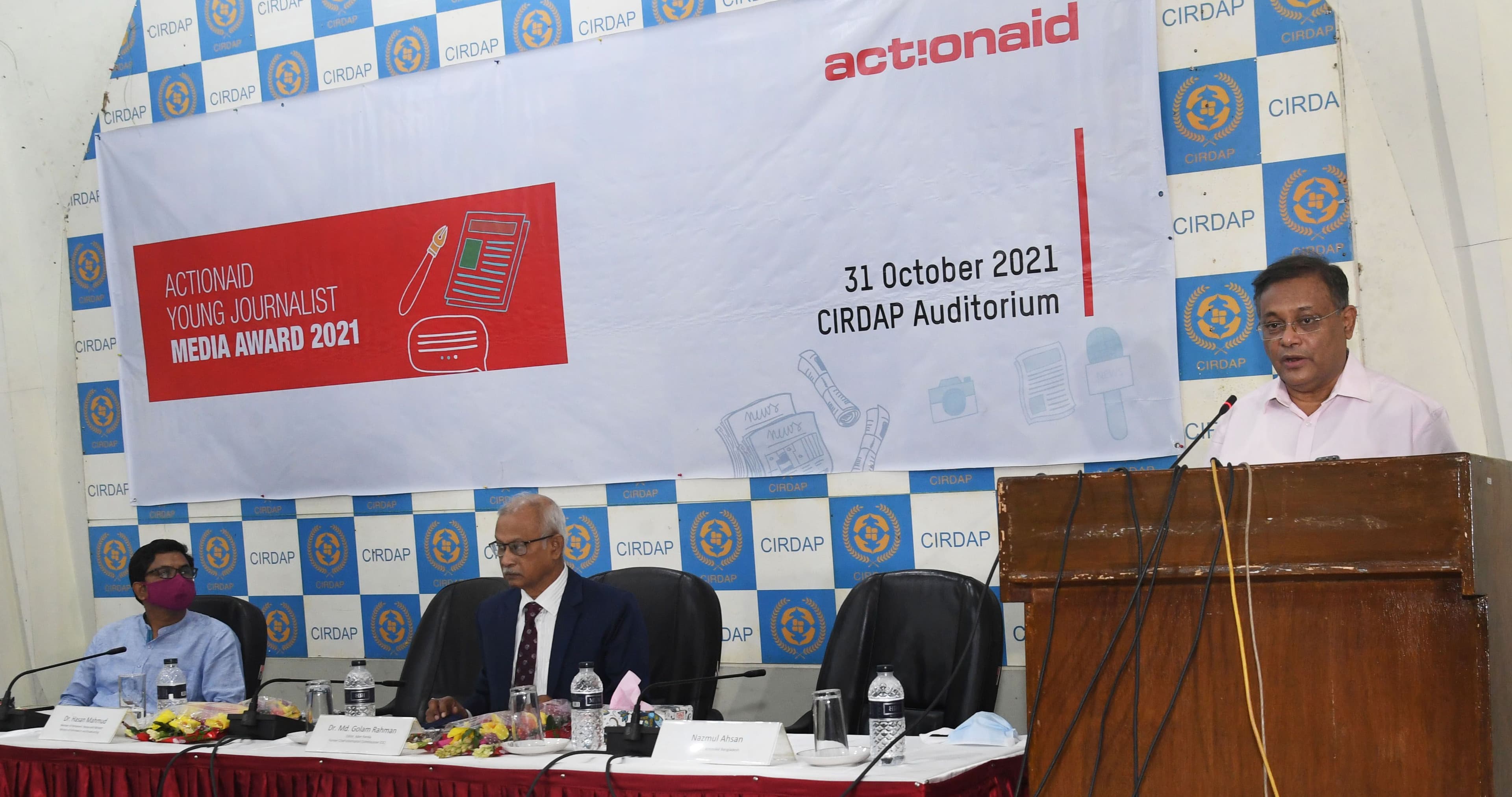 Young Journalists Being Change Maker